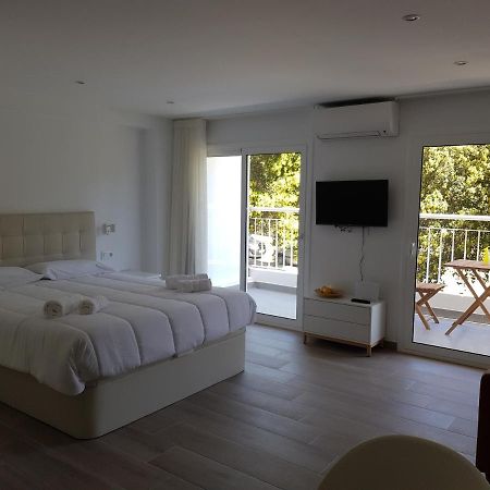 Krm Suite Apartament Calella Exteriér fotografie